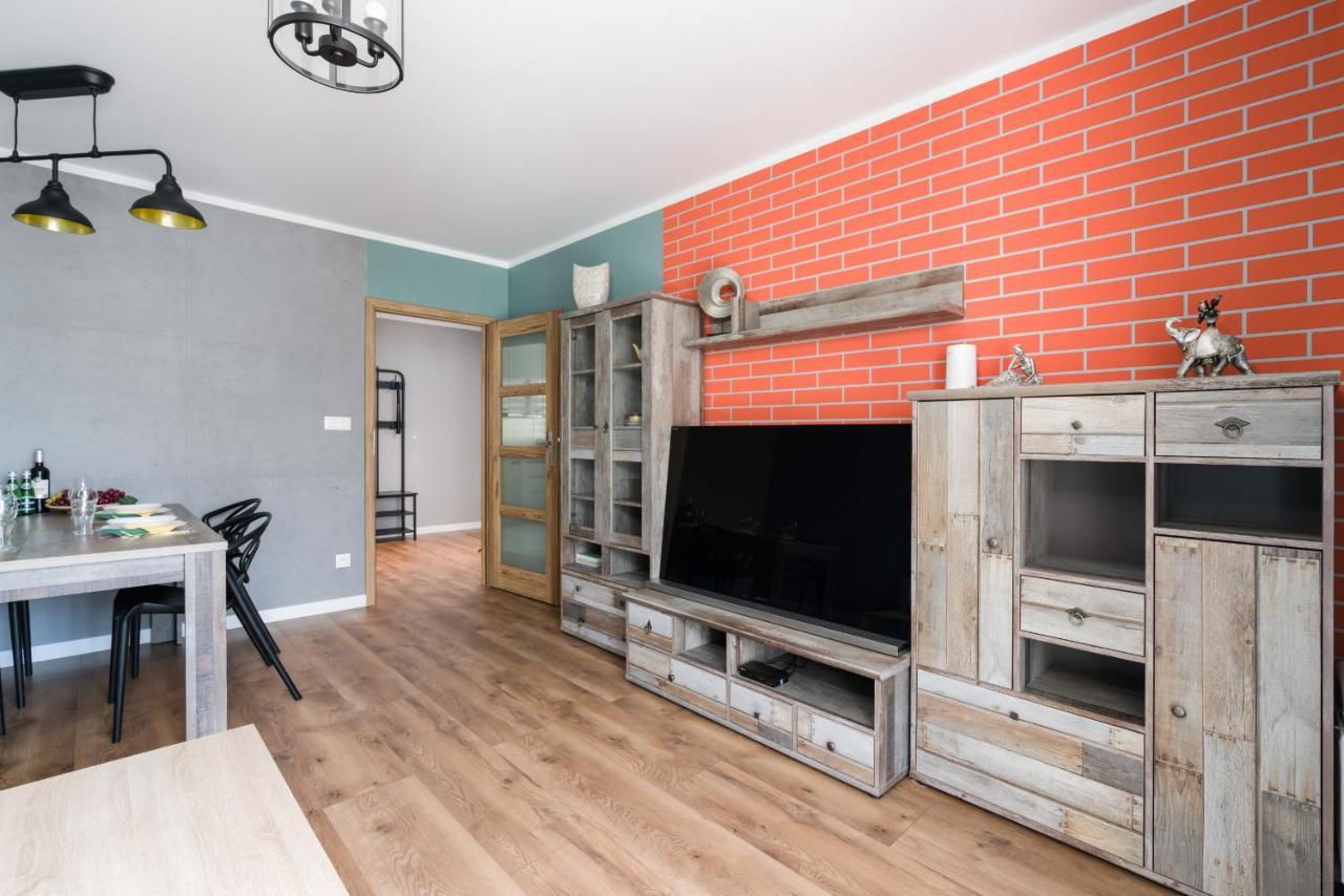 Poznan Serbska 2 Miejsca Parkingowe By Noclegi Renters Ngoại thất bức ảnh