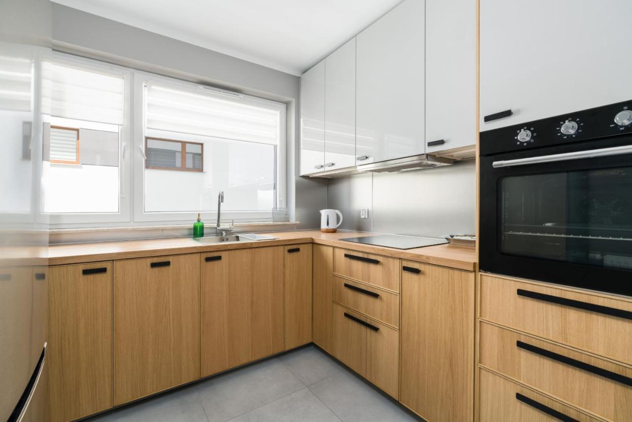 Poznan Serbska 2 Miejsca Parkingowe By Noclegi Renters Ngoại thất bức ảnh