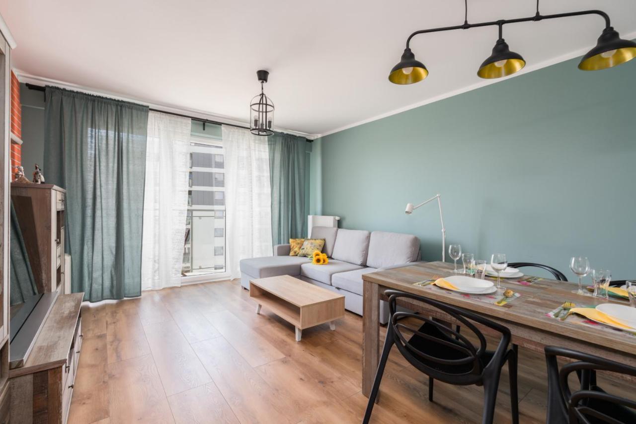 Poznan Serbska 2 Miejsca Parkingowe By Noclegi Renters Ngoại thất bức ảnh