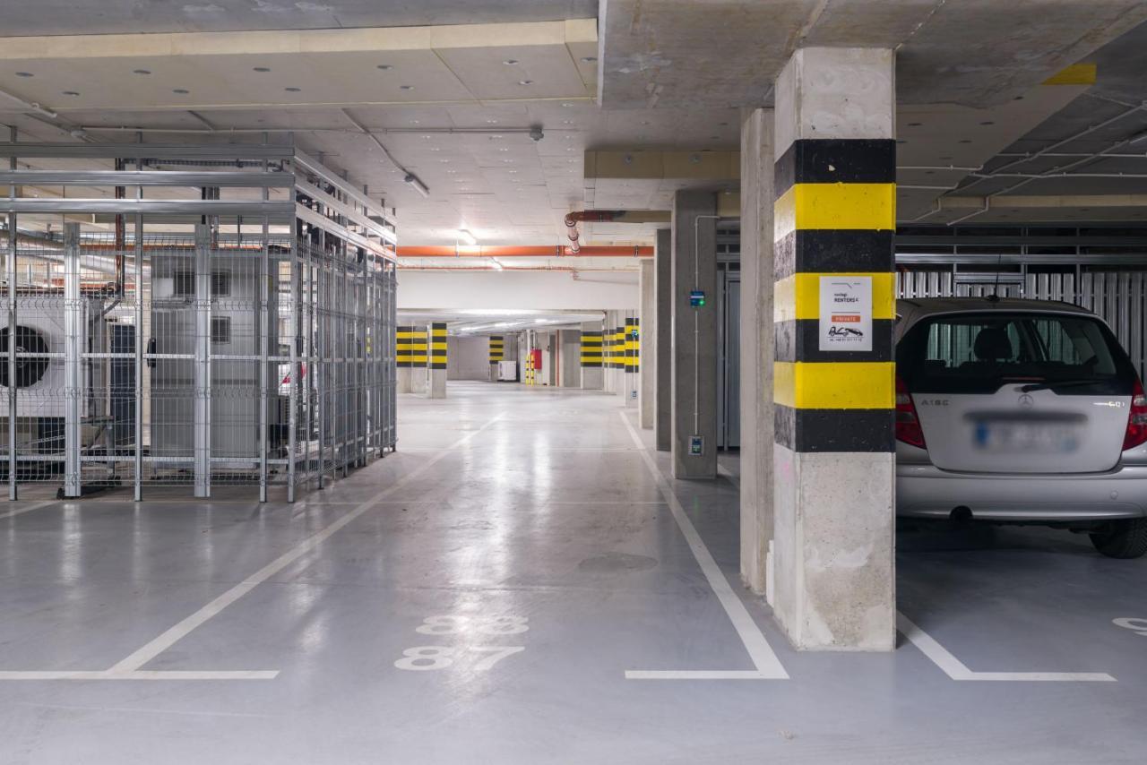 Poznan Serbska 2 Miejsca Parkingowe By Noclegi Renters Ngoại thất bức ảnh